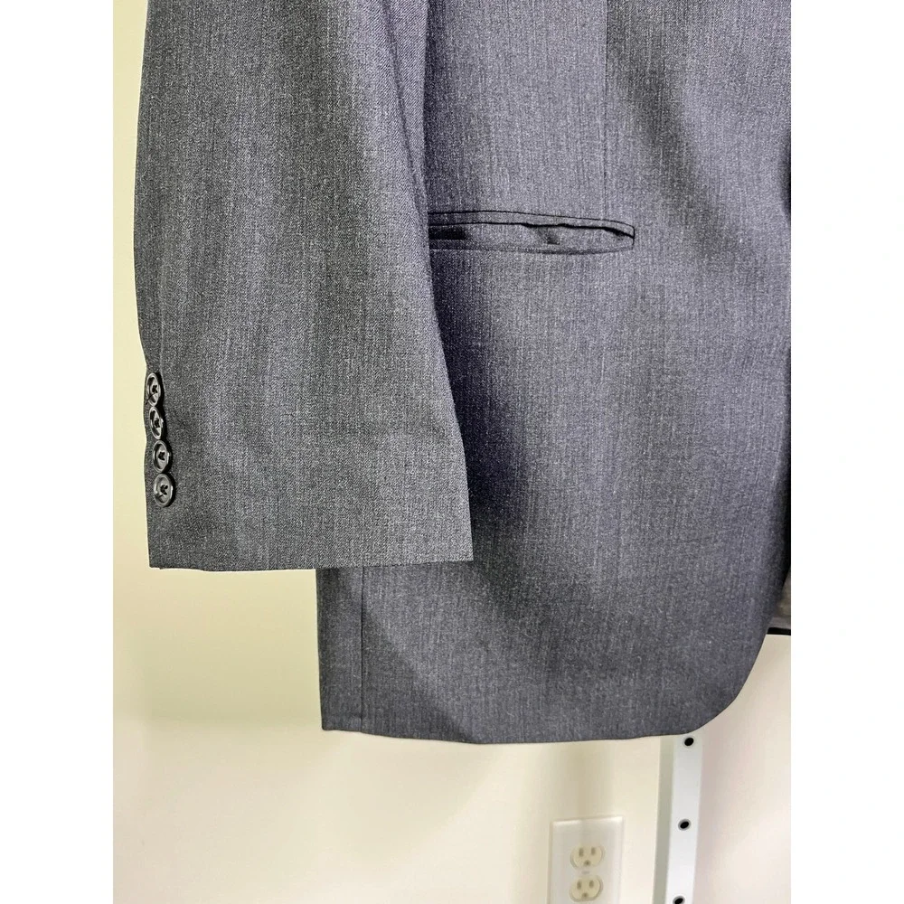 Calvin Klein Blazer 46R Gray Wool Timeless Corporate Business Casual Office